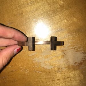Jewelry - Rose gold crossed cuff Jewelry - Rose gold crossed cuff